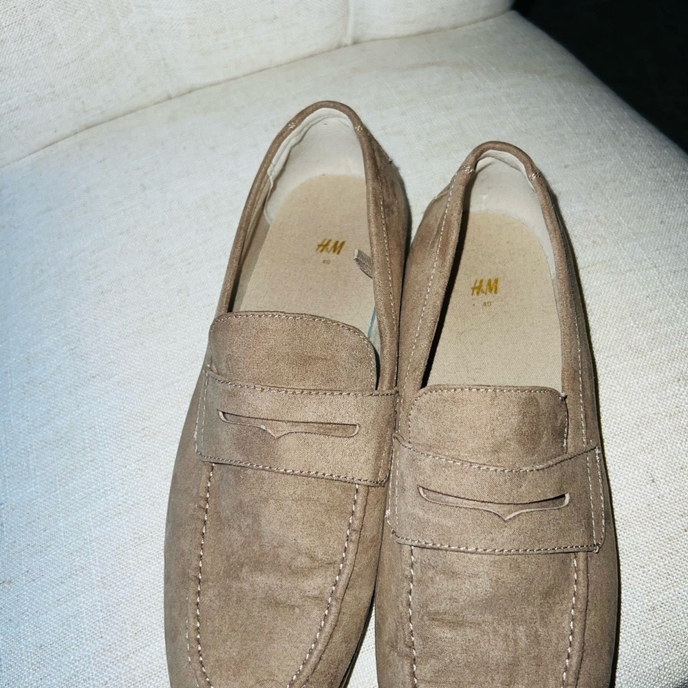 H&M shoes - Picture 2 of 3